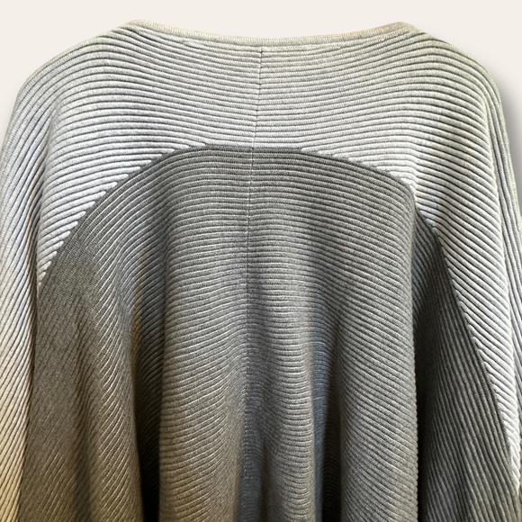 Lululemon It All Lines Up Knit Sweater Poncho - Picture 11 of 16